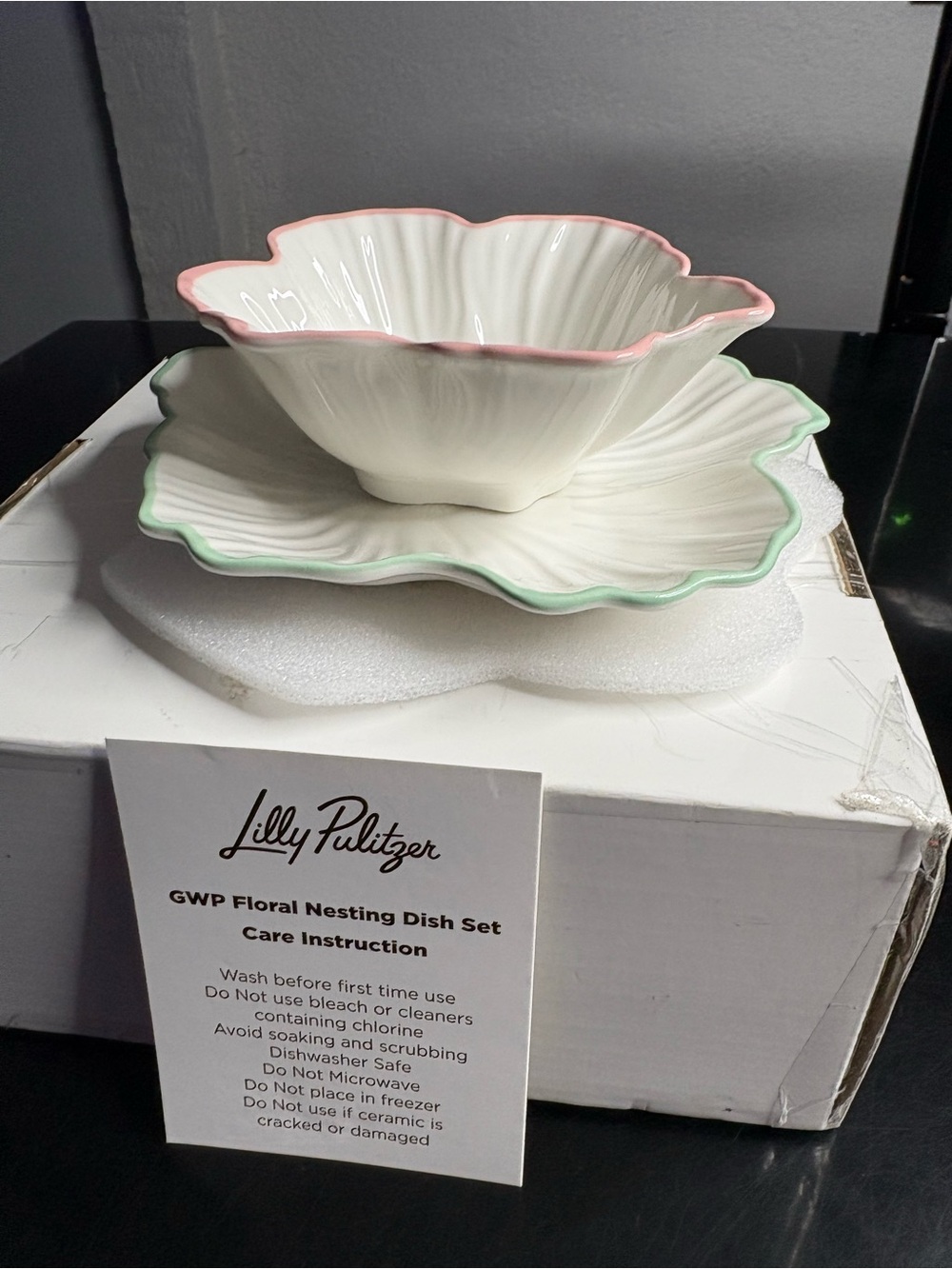 Lilly Pulitzer ceramic floral nesting dish set
